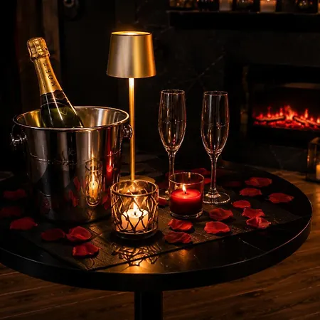 L'intense, Privatif, Nuit Romantique *