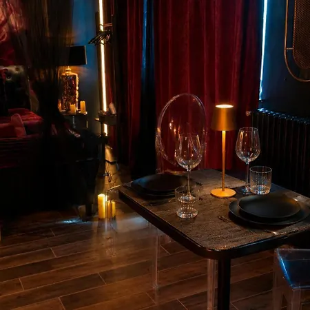 L'intense, Privatif, Nuit Romantique 아파트